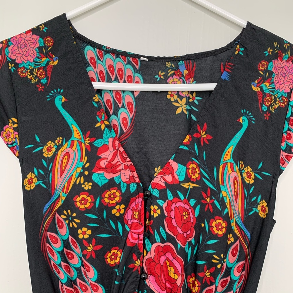 Cute colorful v-neck, short sleeve dress